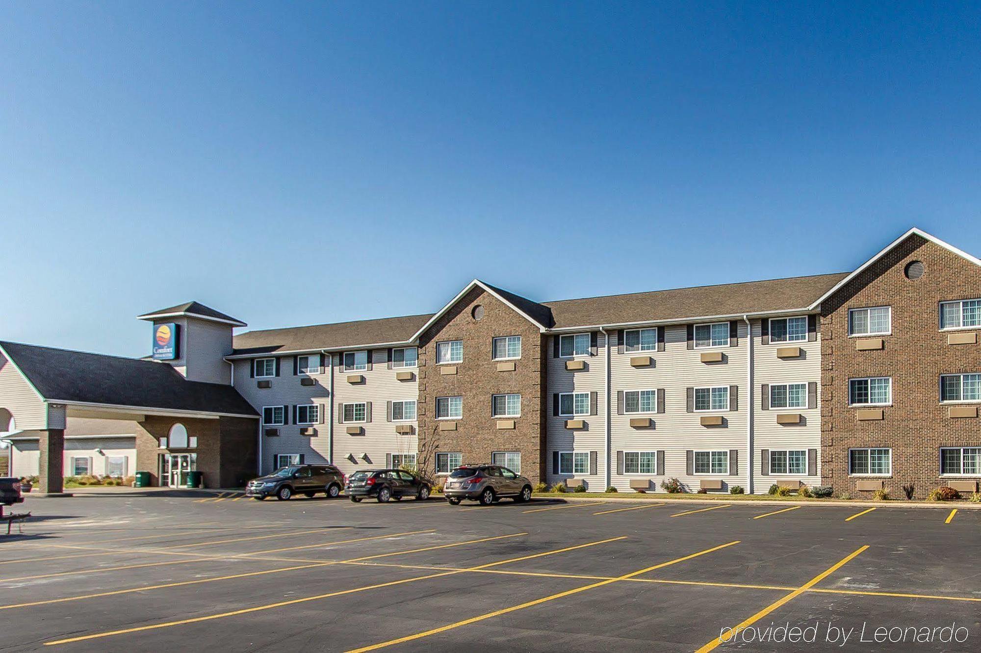 Quality Inn & Suites Fort Madison Near Hwy 61 Εξωτερικό φωτογραφία